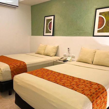 Hotel Los Cocos Chetumal Exterior photo