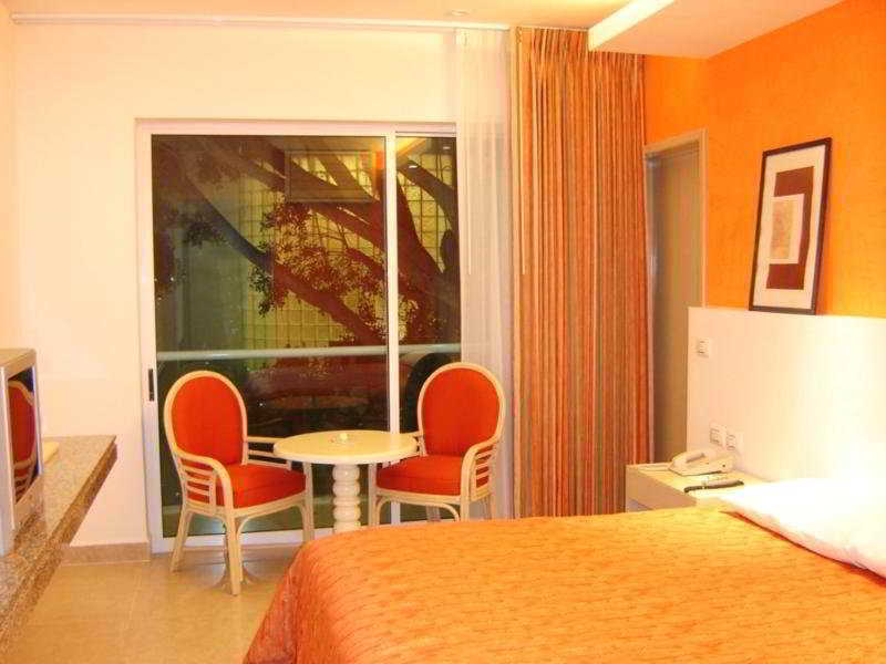 Hotel Los Cocos Chetumal Exterior photo