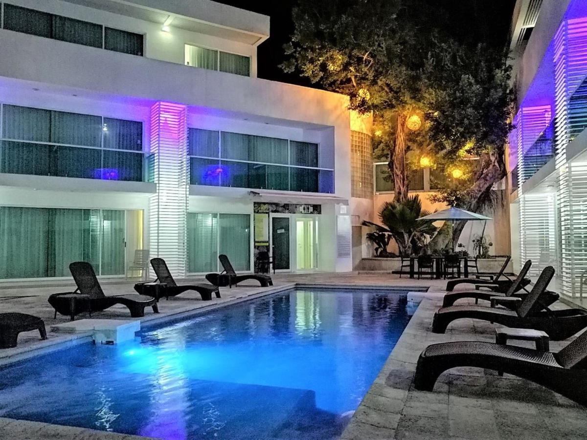 Hotel Los Cocos Chetumal Exterior photo